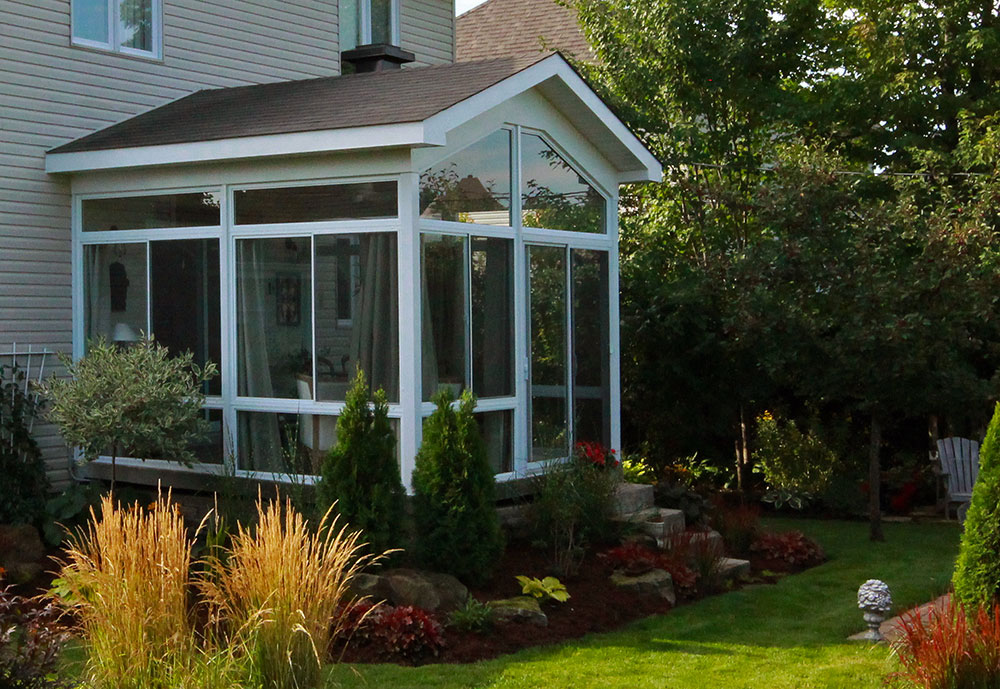 sunroom with insulated roof